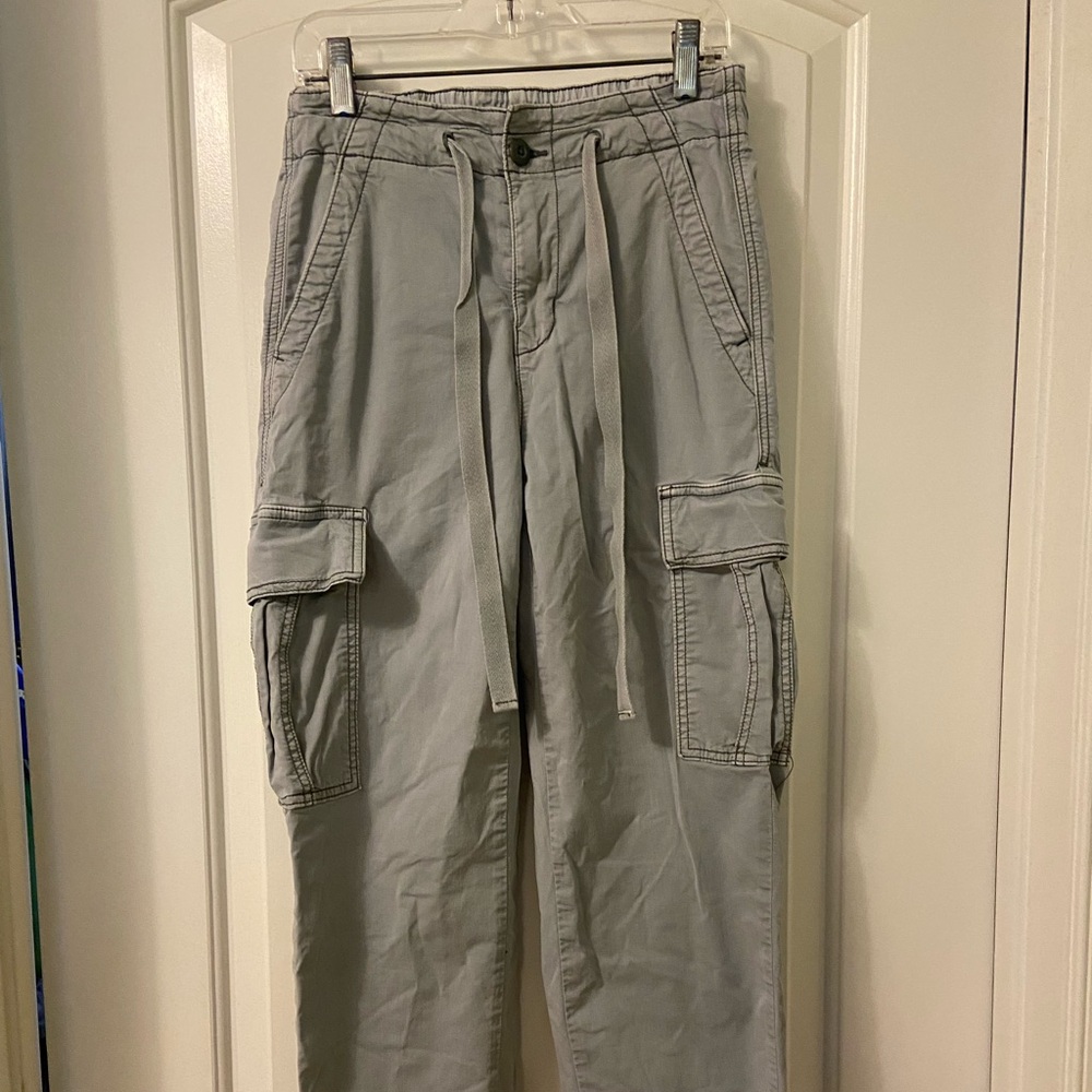American Eagle Outfitters Women's Gray Cargo Pants